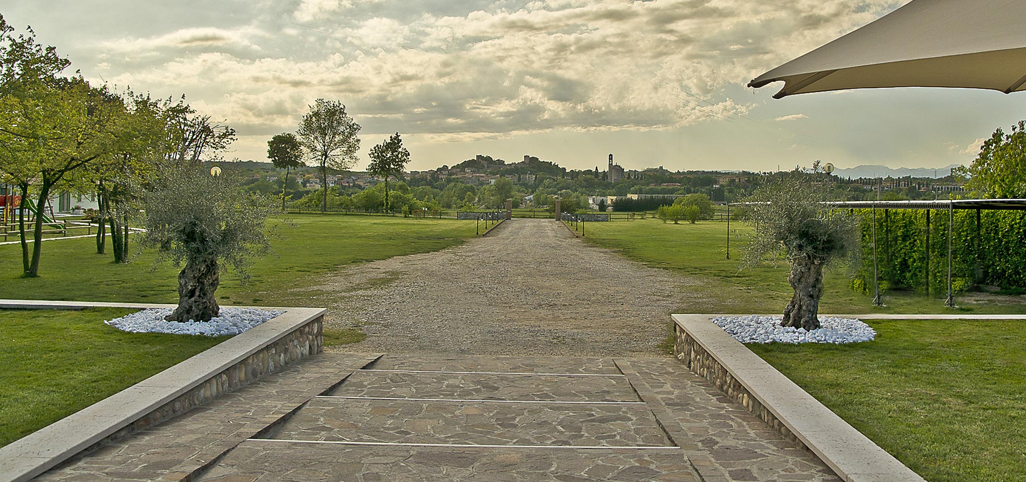 Agriturismo La Quercia Agriturismo La Quercia